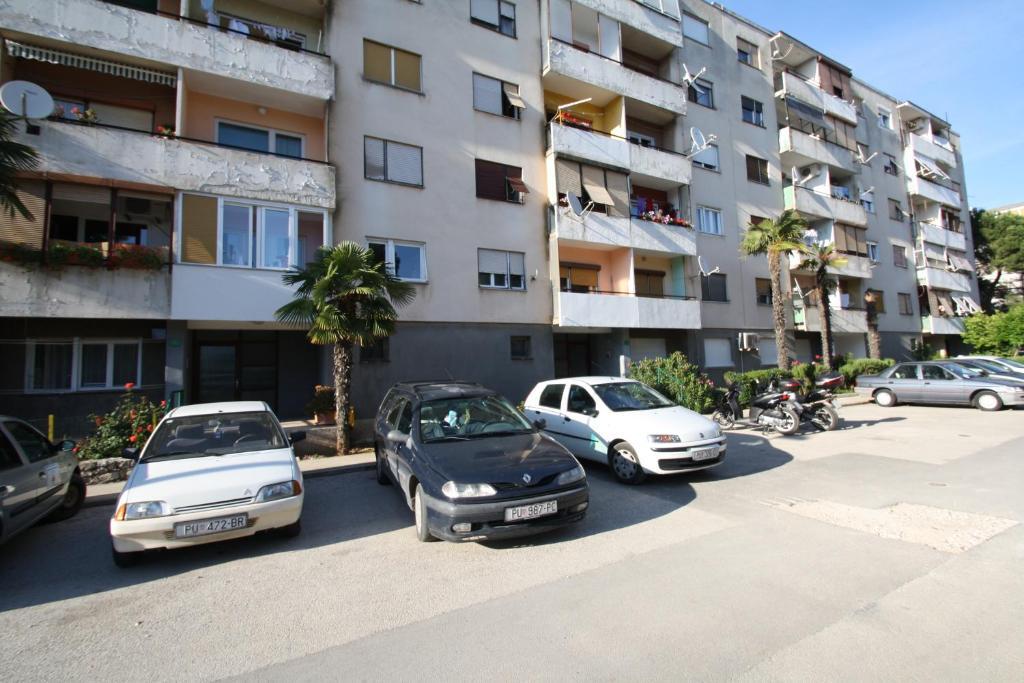 Apartments Tena With Private Parking Pula Pokoj fotografie
